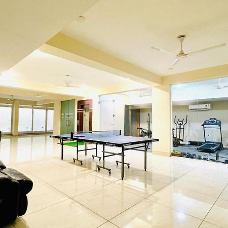 Bluo Studio1 Golf Course Road, Gym, Balcony Garden Gurgaon Exterior photo