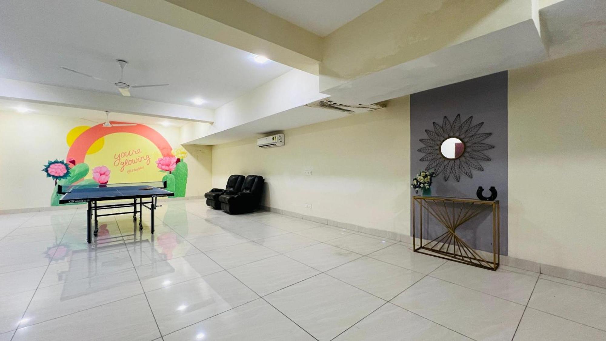 Bluo Studio1 Golf Course Road, Gym, Balcony Garden Gurgaon Exterior photo